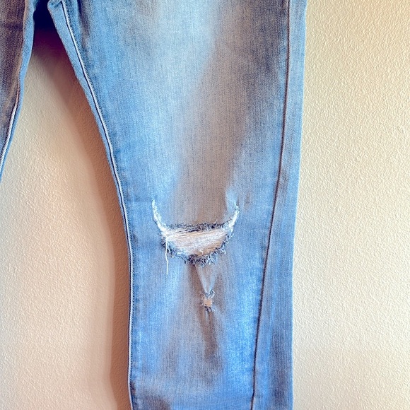 KanCan Parker Bootcut Jeans Size 13/30 Light Wash Split Hemline High Rise - Picture 6 of 15